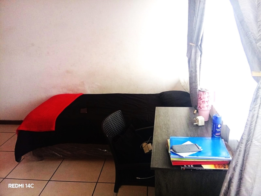 2 Bedroom Property for Sale in Bloemfontein Free State